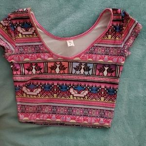 🦋 5/$25 Pink printed crop top